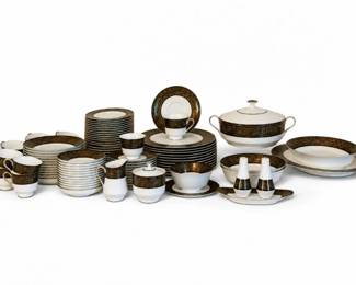 2 MikasaNarumiMountHolyokeBoneChina12PlaceDinnerwareSet
