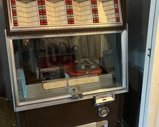 Juke Box w/records