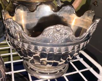 Silverplate Baroque Handled Bowl!