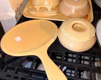 Celluloid Bakelite 10 Pc Vanity Set Lyralin Dubarry!