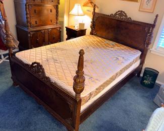 Antique Jacobean Revival Style Full Bed c. 1920s-40s w/Mattress!