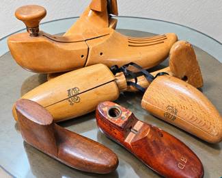 Vintage Wooden Shoe Lasts & Stretchers ◆ Assorted sizes and styles ◆ Natural and dark wood finishes ◆ Split-toe designs ◆ Adjustable mechanisms ◆ Metal hardware ◆ Original markings ◆ Traditional shoemaking and shoe-care accessories