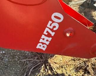 Bush Hog BH750 backhoe attachment - model detail