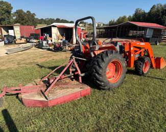 Kubota L4200 tractor - rear view with rotary cutter
