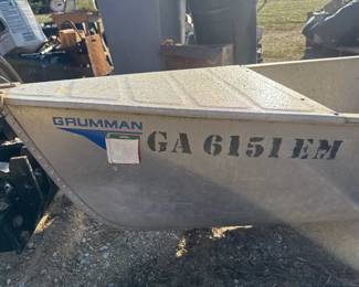 Grumman Eagle jon boat - bow and Grumman marking