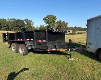Down to Earth dump trailer - alternate side view