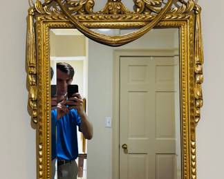 Beautiful Ornate Giltwood Mirror