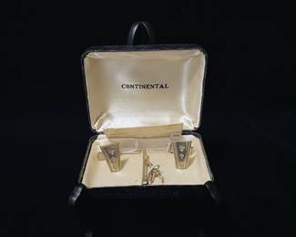 Continental Vintage Cufflink and Tie Bar Set