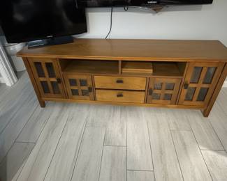 Simpli Home Artisan Mission-Style Media Console