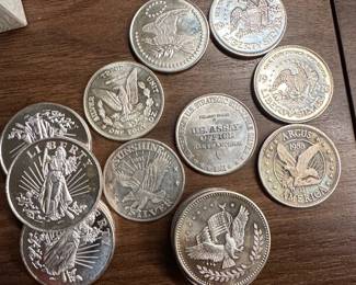 Assorted Vintage 1 Troy Ounce .999 Fine Silver Rounds