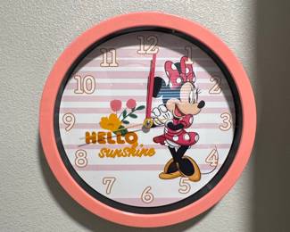 Disney Minnie Mouse 'Hello Sunshine' Wall Clock