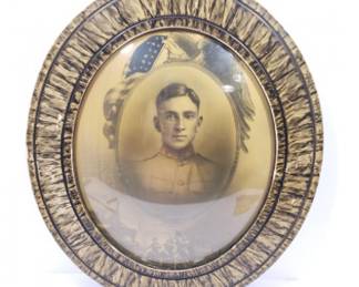 WW1 US Soldier Portrait In Oval Convex Glass Frame