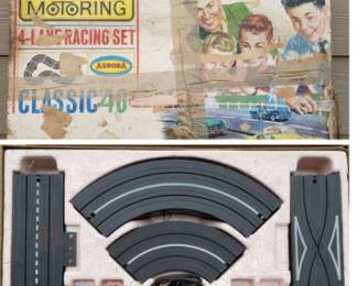 Aurora Model Motoring Classic 40 4-Lane HO Slot Car Set