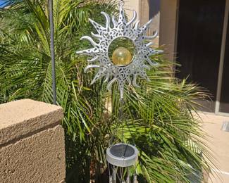 METAL SUN WALL ART