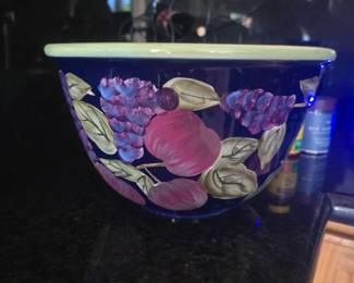 HAND PAINTED FLORAL MIXING BOWL