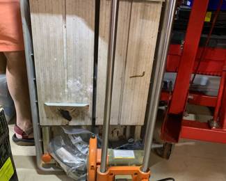 tile saw (also have the stand)