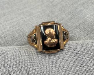 1966 10K Gold class ring