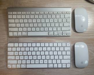 Apple Magic Keyboard and Magic Mouse Set