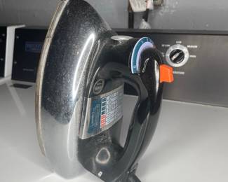 Black+Decker The Classic Steam Iron
