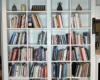 Large Collection of Art and Reference Books