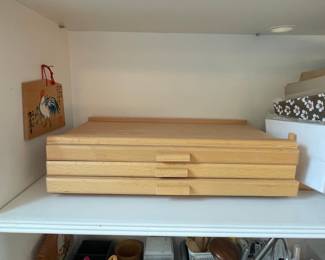Wooden Artist Storage Drawer Unit