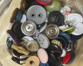 Assorted Vintage and Modern Sewing Buttons