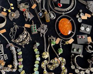 Vintage Jewelry