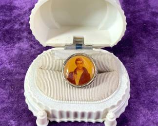 THE FONZ ring