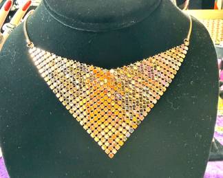 Mesh Chocker