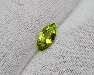 0.95 Carat Natural Peridot Marquise Cut