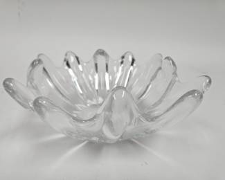 Lot #21 CK021. Vintage Clear Crystal Art Glass Bowl, Daum France