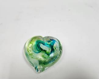 Lot #24 CK024. Controlled Bubble Art Glass Heart-Shaped Paperweight, Blue/Green Swirl