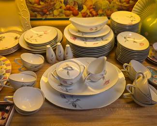 Style House, Fine China Dawn Rose Dinner set