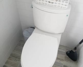 Toto toliet