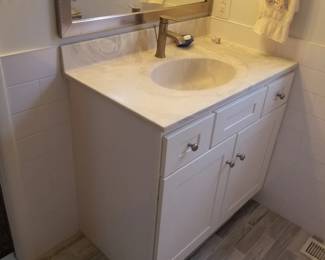 Bath vanity