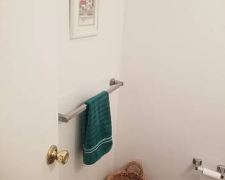 Bathroom decor