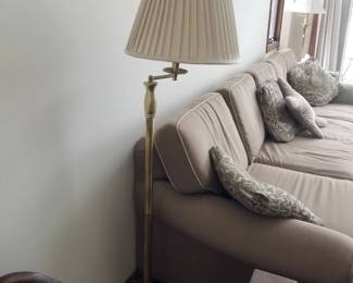 Floor lamp