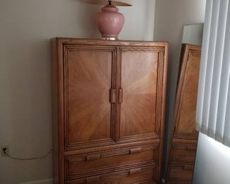 Armoire