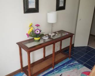 Foyer table; beachy rug