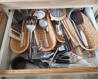 Utensils & gadgets