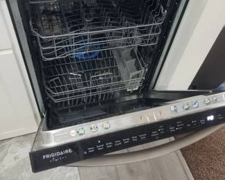 Frigidare dishwasher with stainless steel interior
