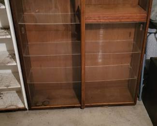 Curio cabinet
