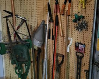 lawn tools