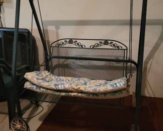 Porch swing
