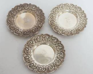 1009 ORNATE STERLING BUTTER PATS, 2.2 OZT