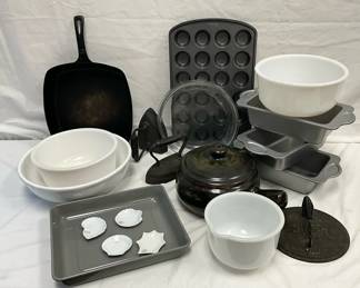 Cozy Kitchen Baking Dishes