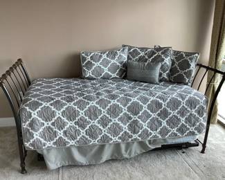 Trundle Twin Day Bed