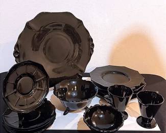 Art Deco Black Amethyst Dishware