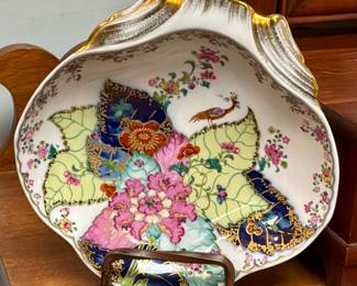 Vintage Mattaheden Tobacco Leaf Bowl Vista Alegre