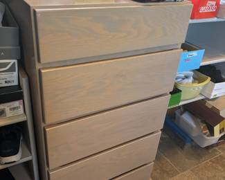 Simple Dresser